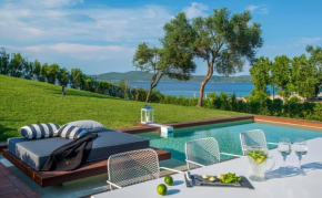 Avaton Luxury Hotel & Villas – Relais & Chateaux